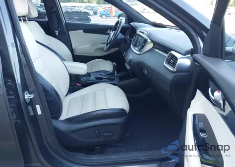 2017 Kia Sorento 3.3L Sxl z USA, uszkodzony, nr VIN 5XYPKDA50HG237412